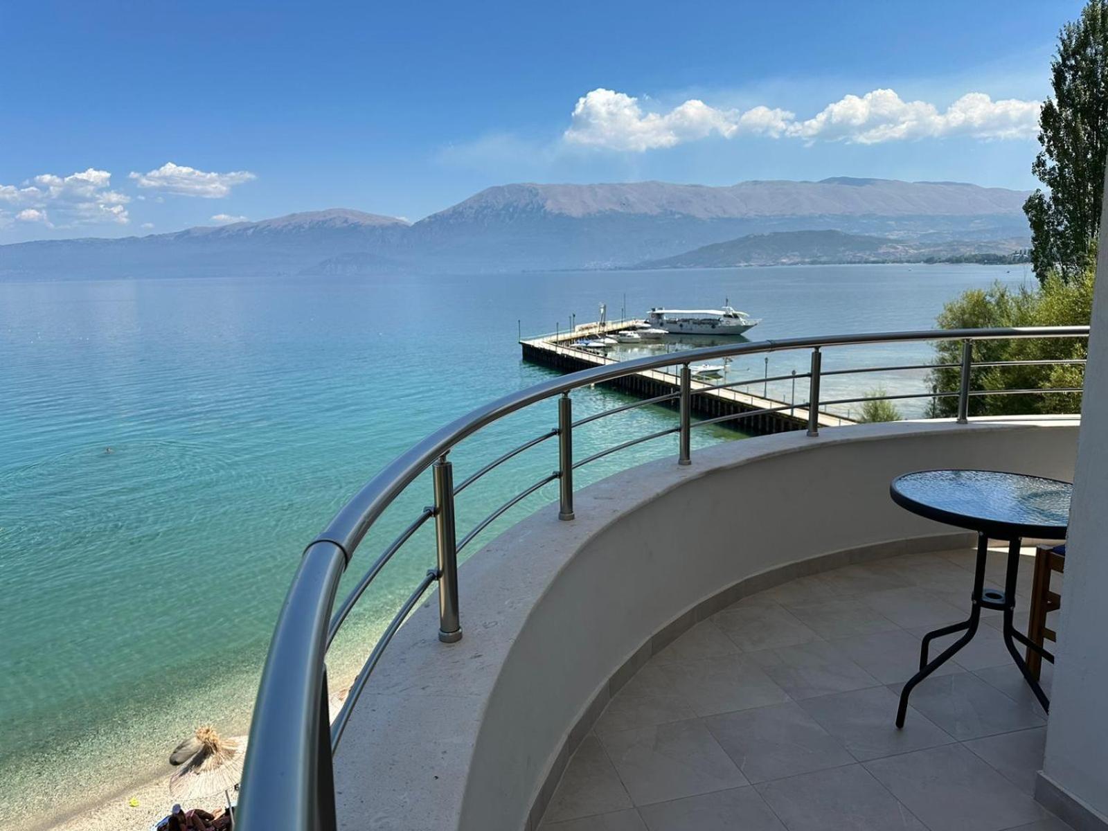 Hotel Demoli Pogradec Exterior foto